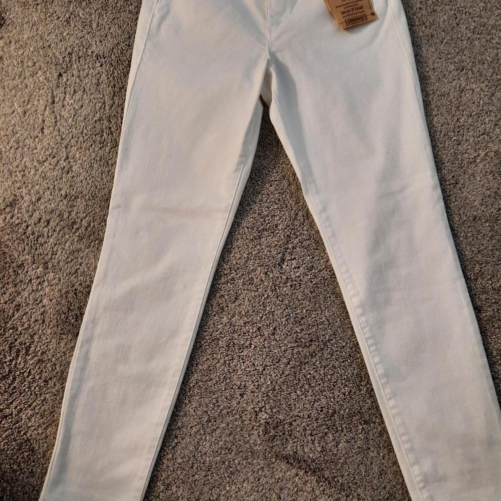 White Jeans